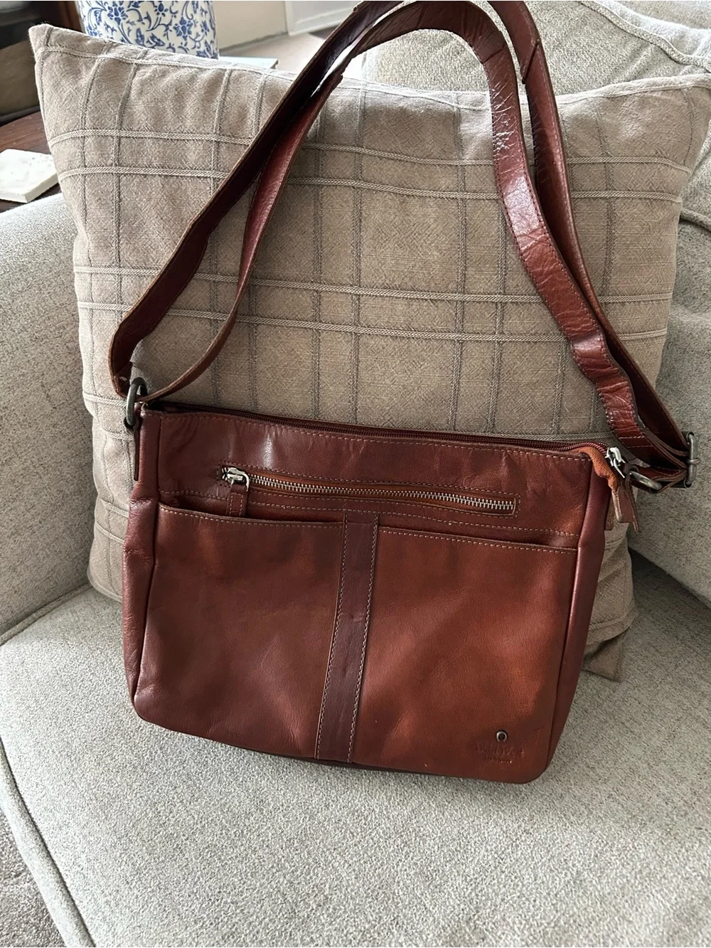 Sleek Brown Leather Crossbody Messenger Bag for Men